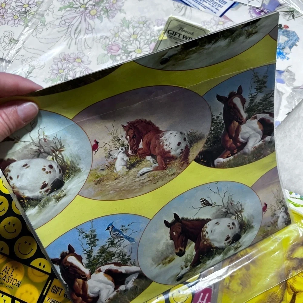 Wildlife Red Farm Studio,  Smiley faces, wedding horses gift wrap sheets lot